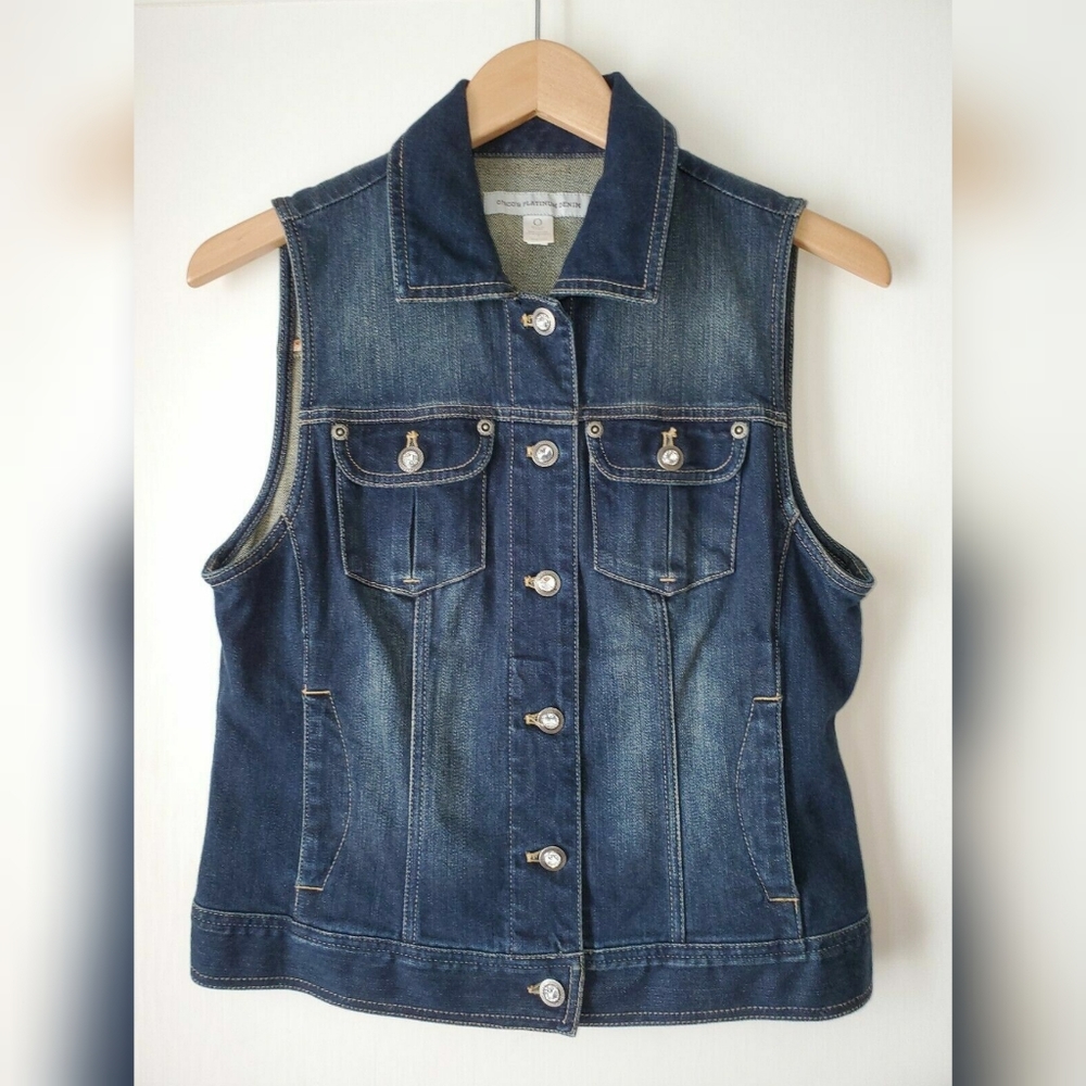 Chico's Platinum Vest Embellished Buttons